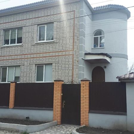 Окремі Номери В Гостьовому Будинку Типу Guest House Kropyvnyc'kyj Esterno foto