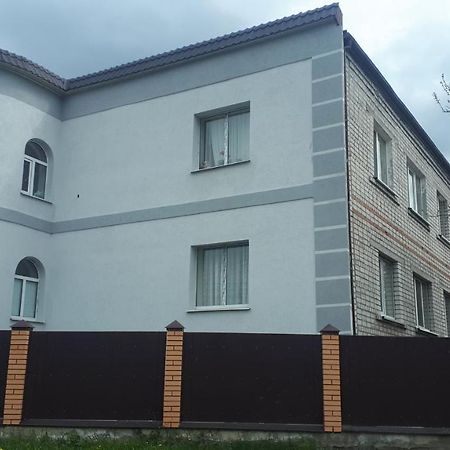 Окремі Номери В Гостьовому Будинку Типу Guest House Kropyvnyc'kyj Esterno foto
