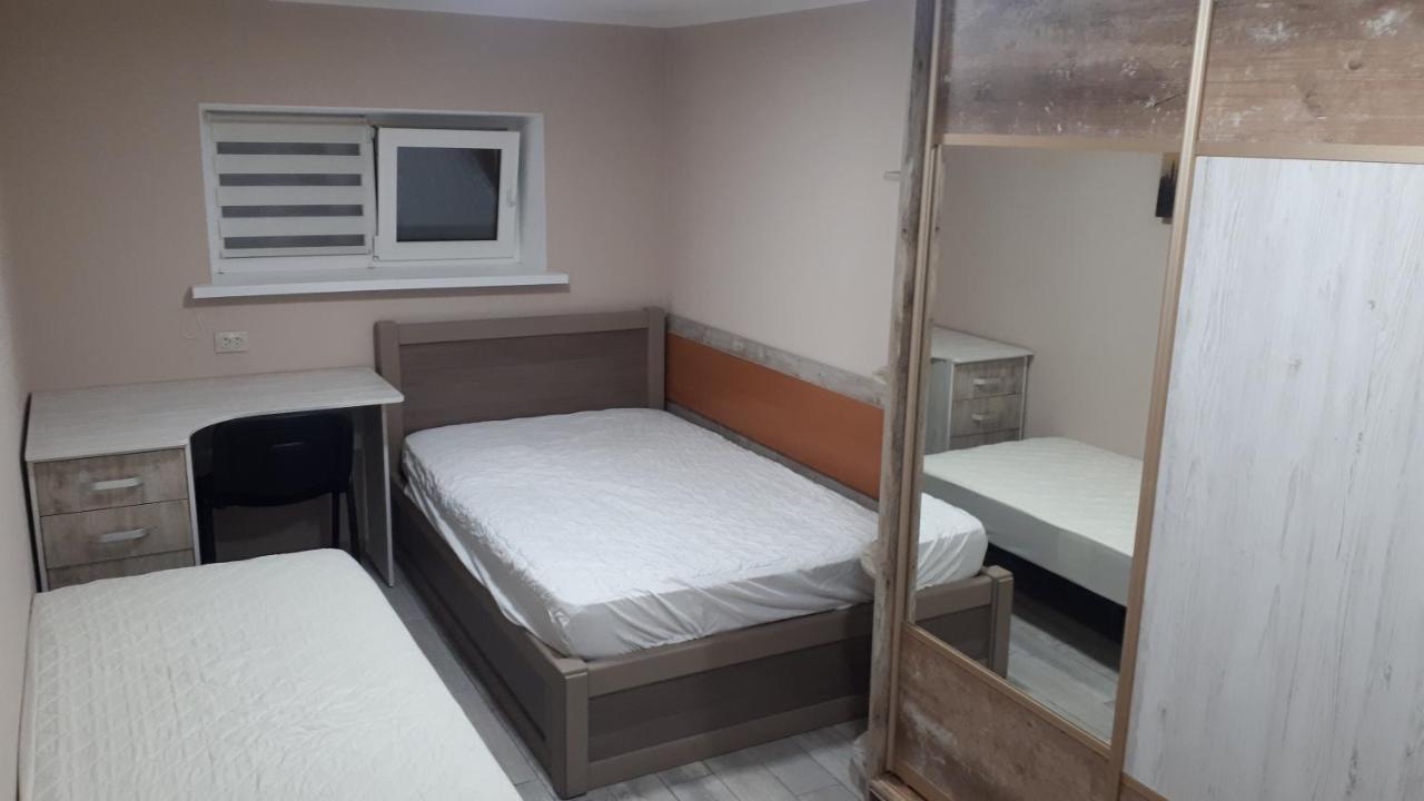 Окремі Номери В Гостьовому Будинку Типу Guest House Kropyvnyc'kyj Esterno foto